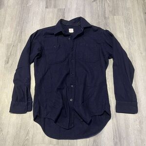 Conqueror button up